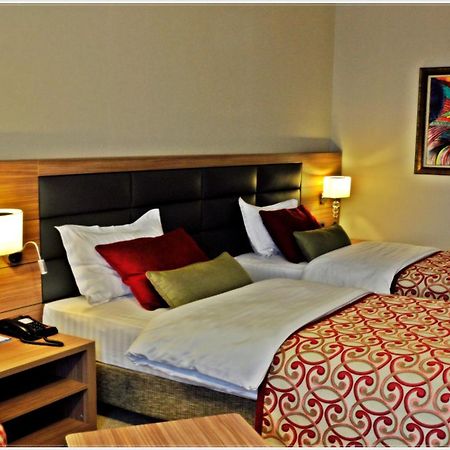 Grand Asya Hotel Бандирма Екстер'єр фото