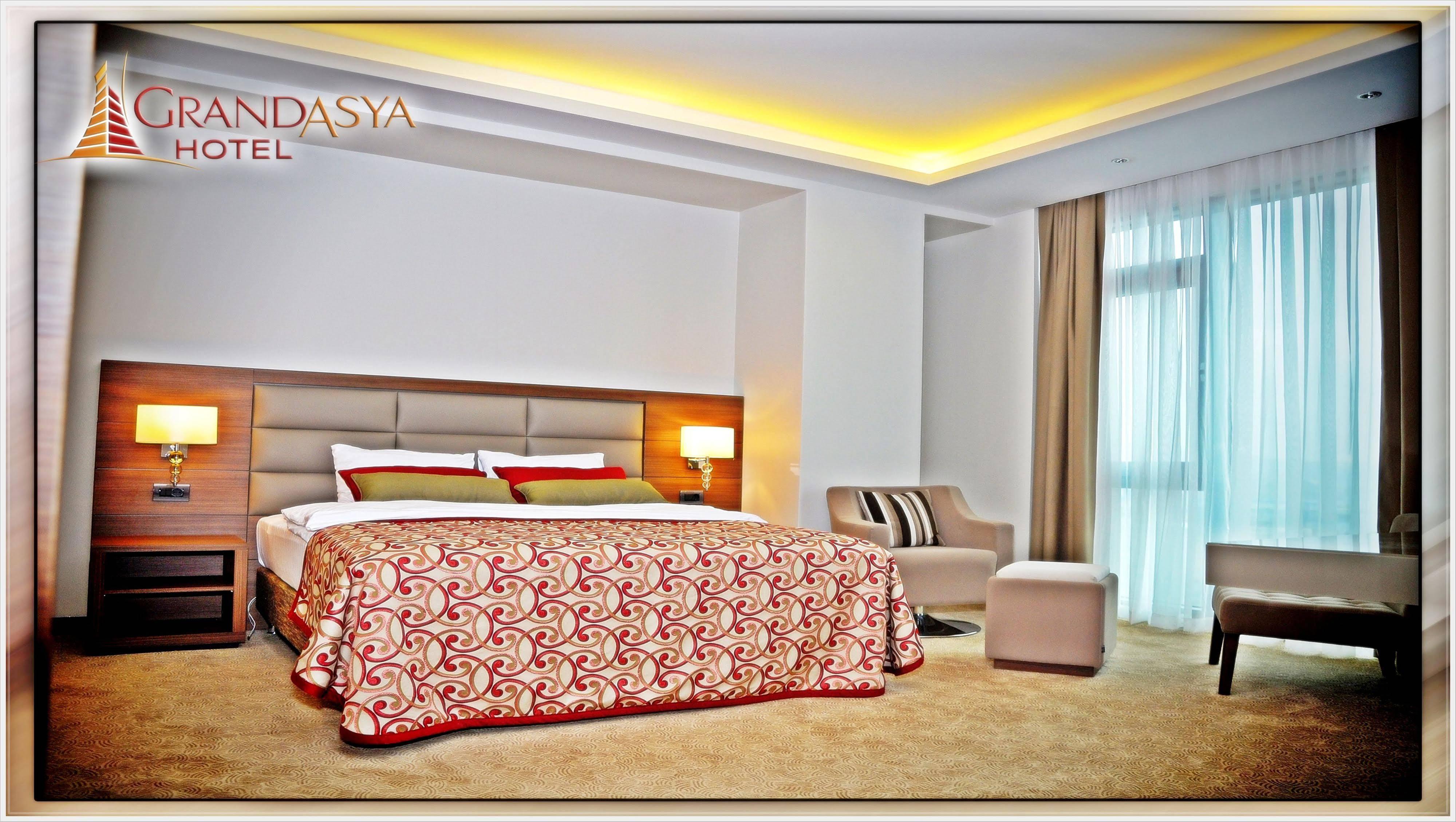 Grand Asya Hotel Бандирма Екстер'єр фото